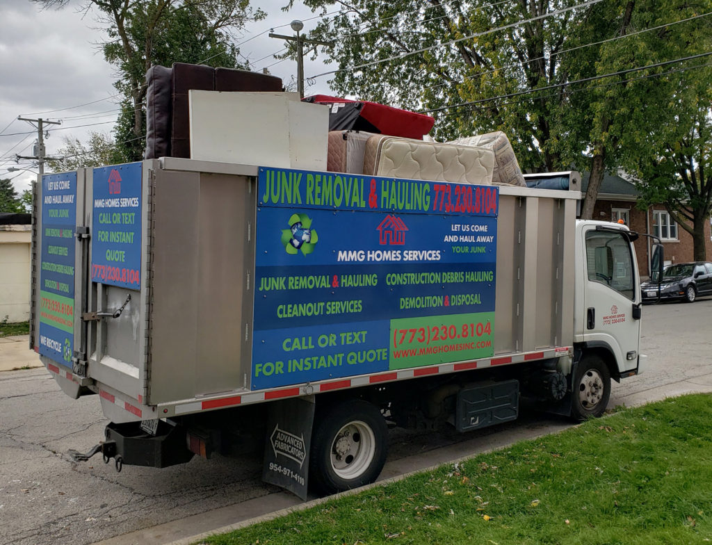 Efficient Construction Debris Removal in Chicago MMG Homes